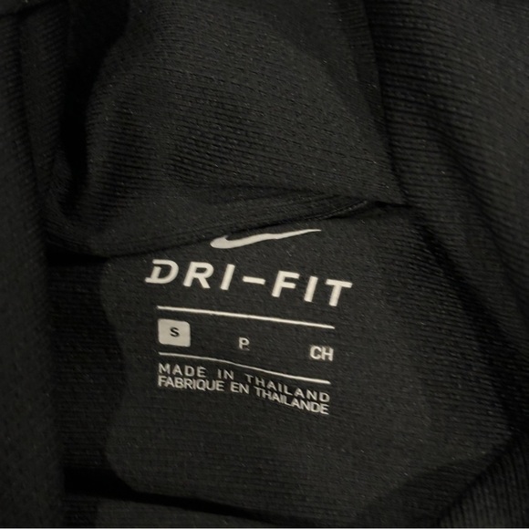 NIKE Dri-FIT youth Pullover Hoodie long sleeve black size small - Picture 4 of 9